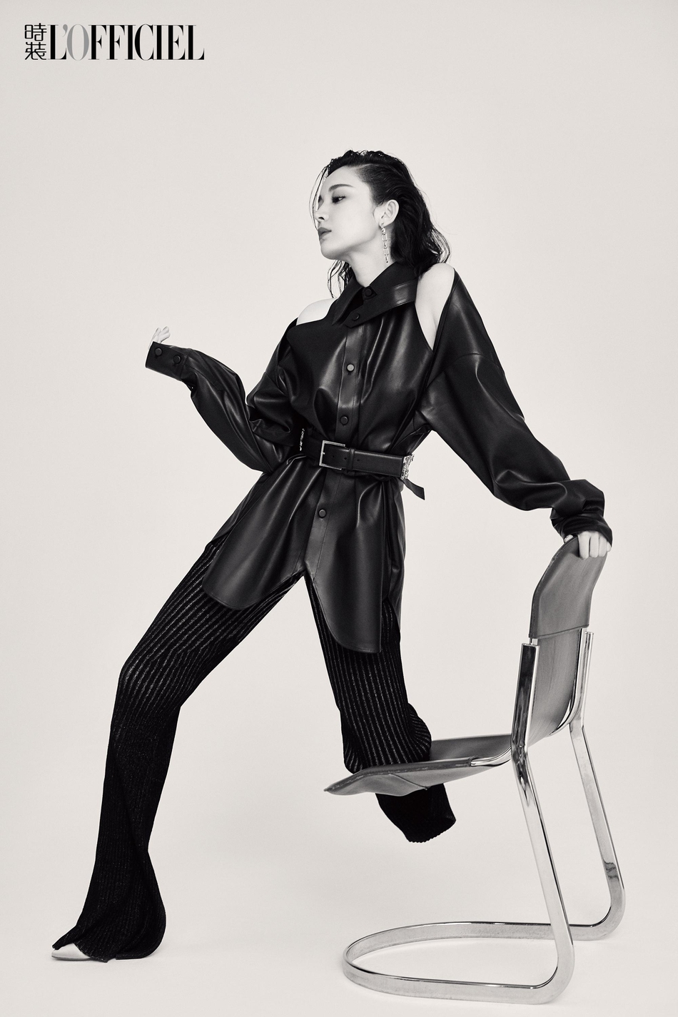 古力娜扎中性西装造型复古盐系湿发A气十足