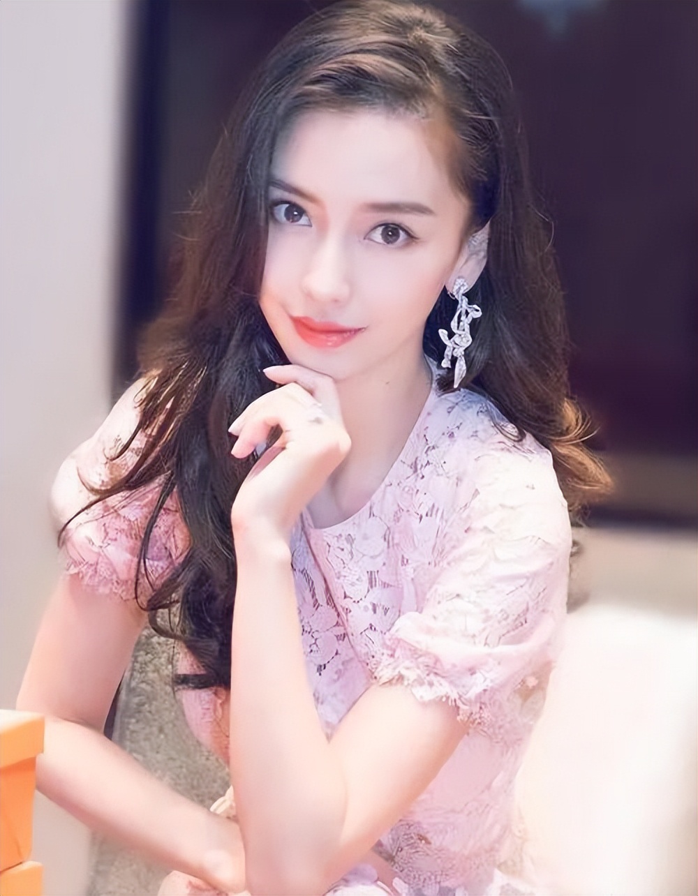 不一样的angelababy