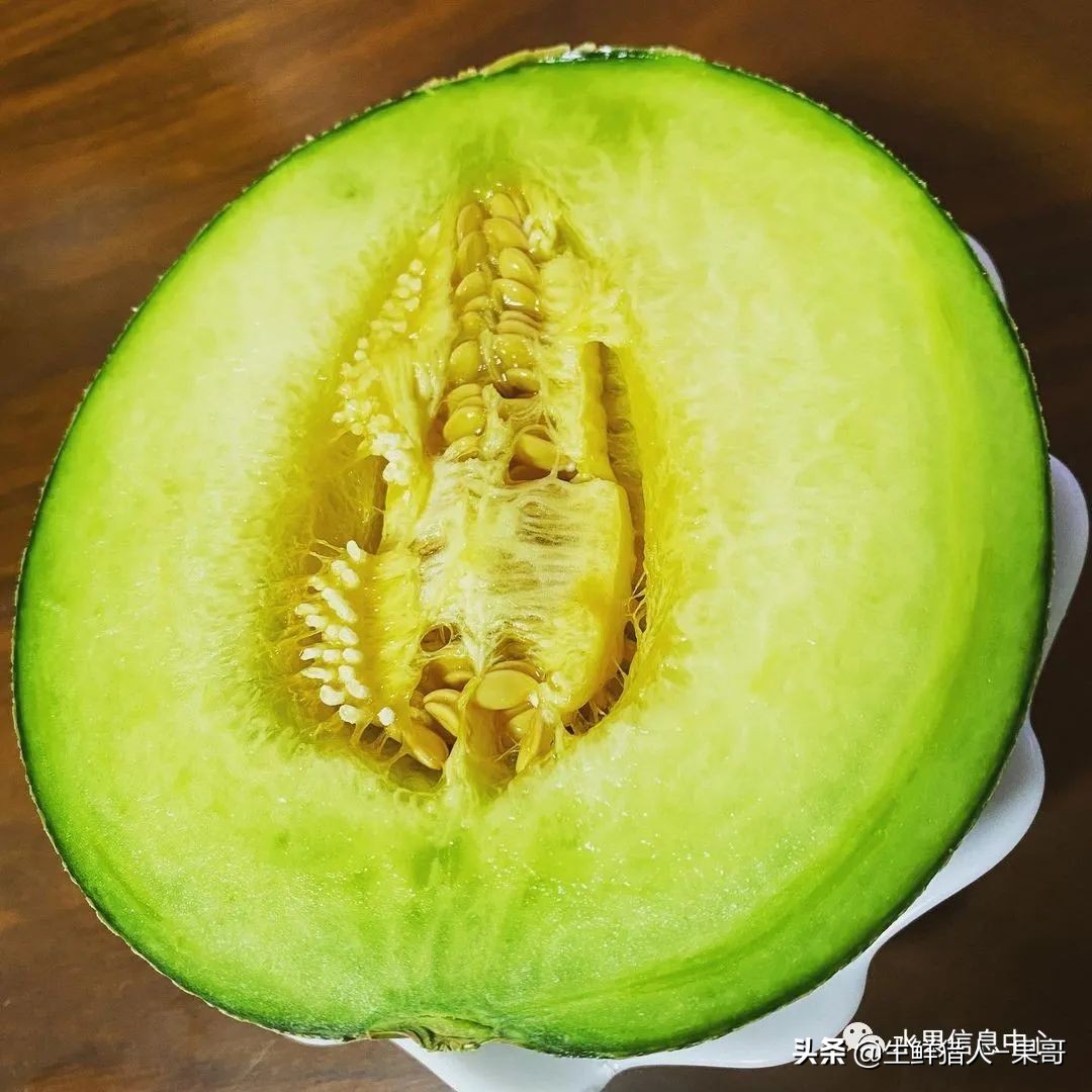 哈密瓜、蜜瓜、网纹瓜、香瓜、羊角蜜傻傻分不清？看完就明白了
