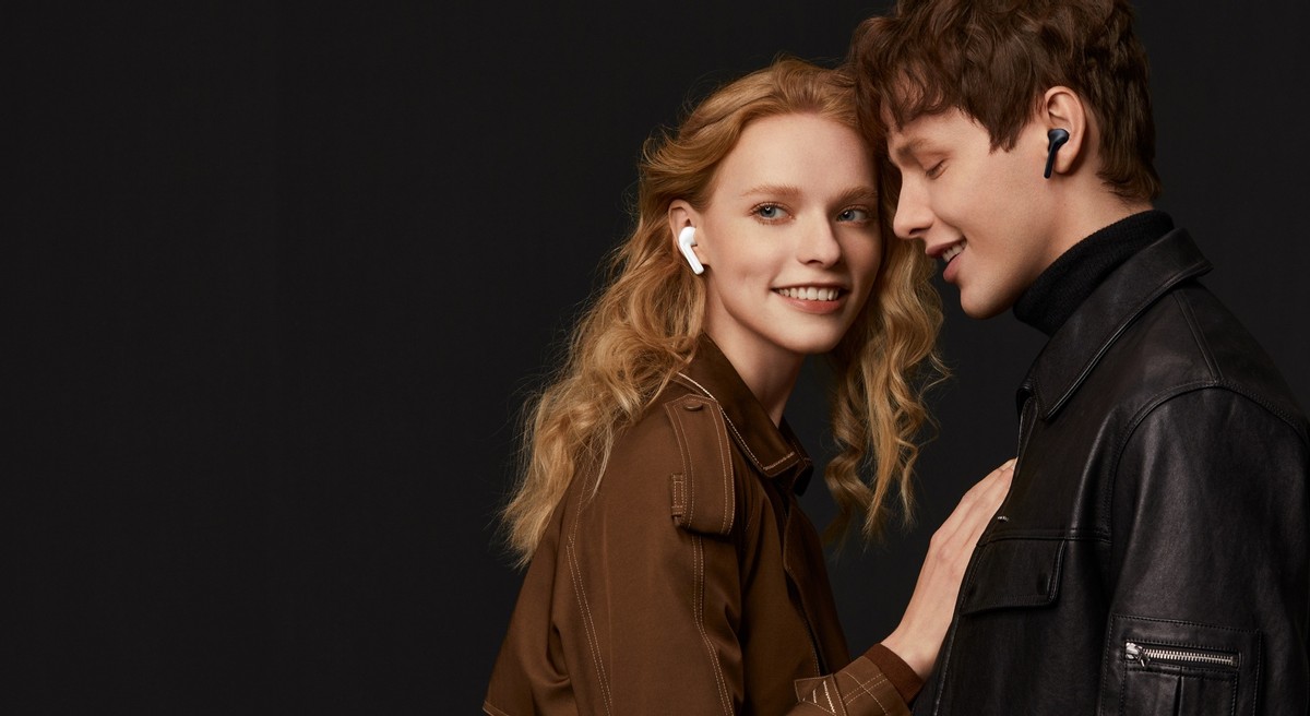 首款高端商务小米手表领衔 多款可穿戴智能设备发布