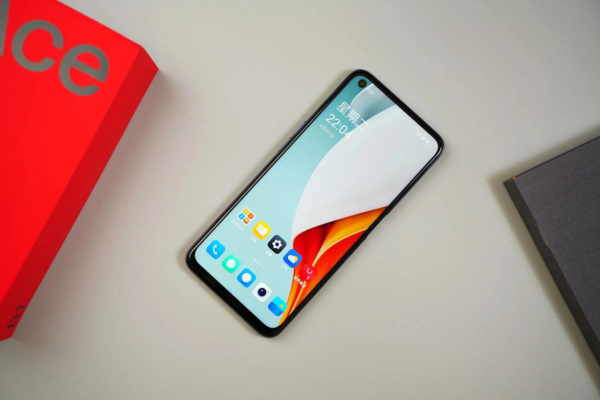 7月冲哪款手机最合适 这三款性价比手机推荐 高配低价最值得入手