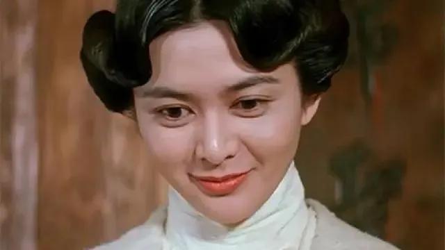 十三姨原型莫桂兰：与黄飞鸿生活15年，晚年说老夫少妻，感情一般