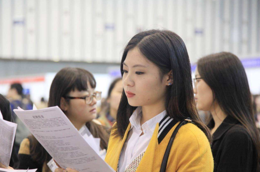 公务员提前退休,公务员提前退休2022年新政策
