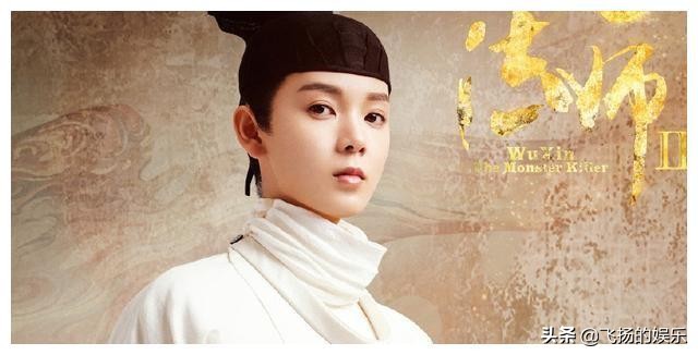 都是女扮男装，把唐嫣和叶童放一起，差距一目了然