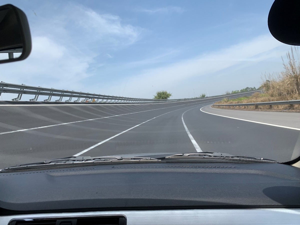 墊江汽車試驗(yàn)場試駕長安凱程F300
