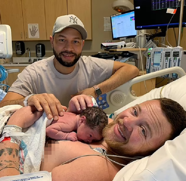 双性婴儿(美国男人自然怀孕生了个男孩) - 乐宝宝贝