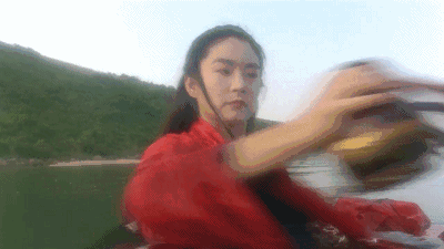 港片5大绝色美女近况悬殊，有人打碟，有人写书，有人成亿万富婆