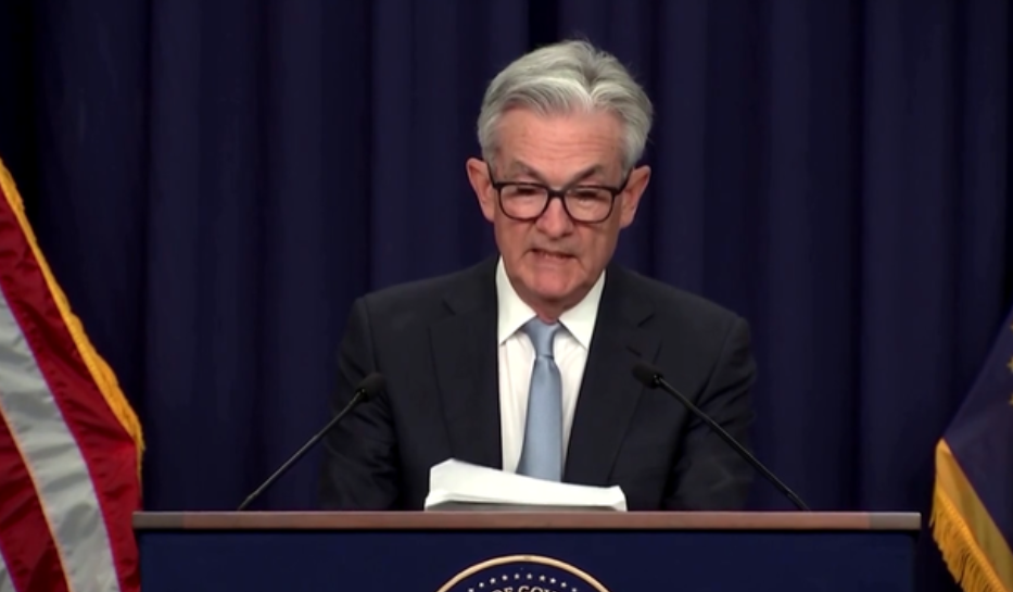 12�����״Σ��й�����������ծ���ѵ���1������Ԫ���ձ�Ҳ���ж�