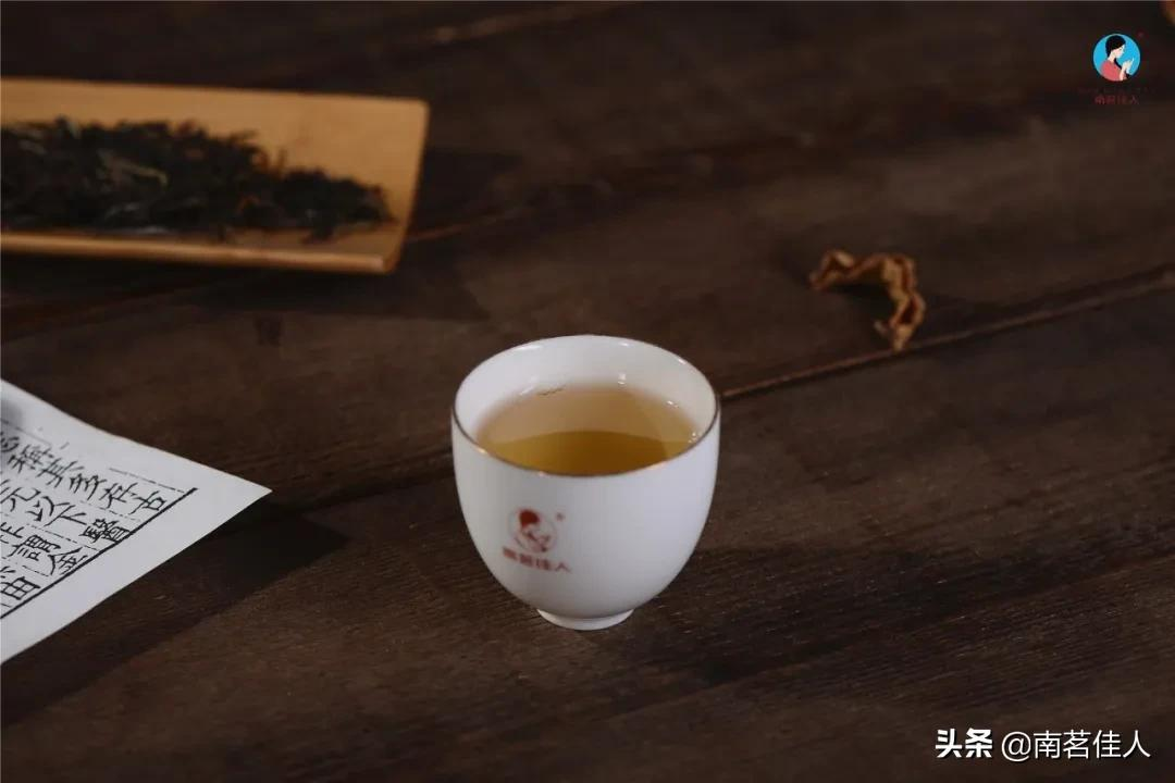 你仍然觉得普洱茶的价格高吗？