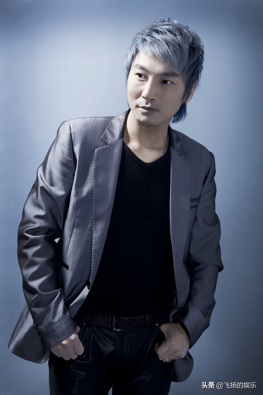 九十年代难忘的男歌手，有人入狱，有人风生水起，一曲流行一辈子