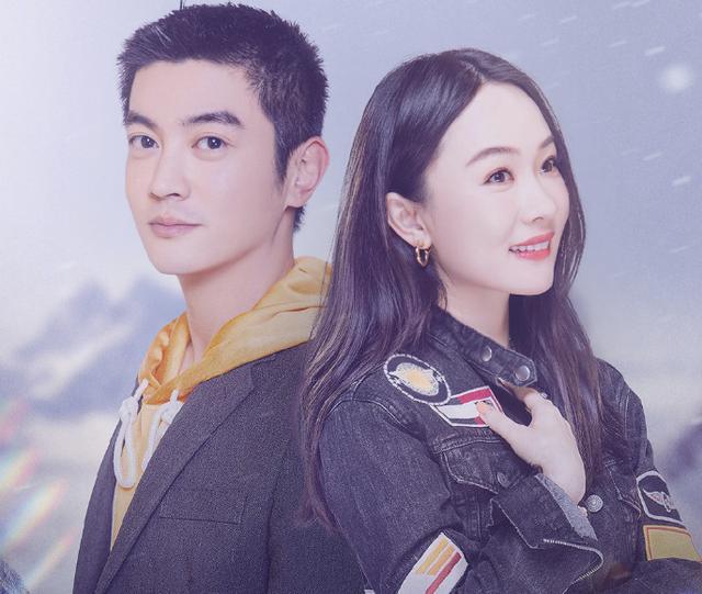 杜江陪霍思燕甜蜜度假后，晒和儿子滑雪照，8岁嗯哼越来越像爸爸