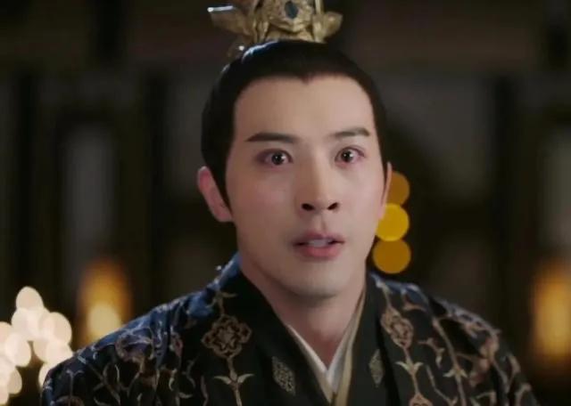“疯批美人”别乱演，有人五官乱飞成真疯，有人病娇邪魅太撩人