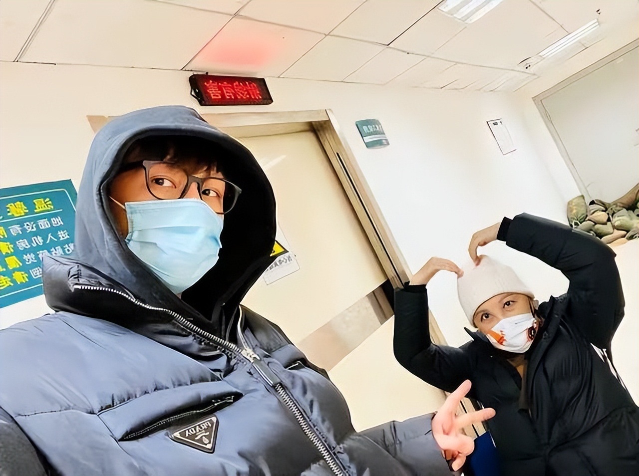 同样自曝工作变少没收入，刘维积极寻找出路，上官喜爱却在卖惨