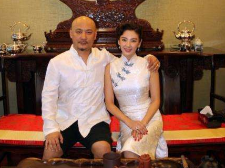 张雨绮：两婚两离，带着龙凤胎潇洒生活，离异后活出女王范
