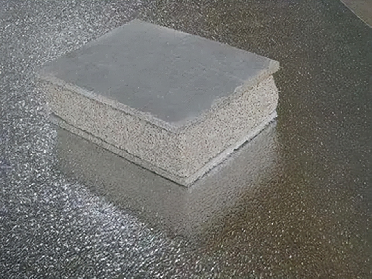 蔡晓明发明“水泥毯”，估值1.2亿，从被质疑到受美国公司欢迎