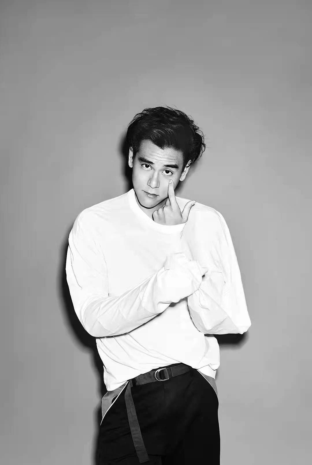 彭于晏个人资料和简历(男神彭于晏的成长经历)