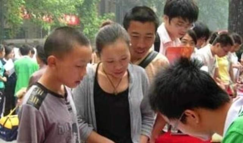 贵州神童13岁考上985，茅台承诺4年花费全包，为何1年后就停了？