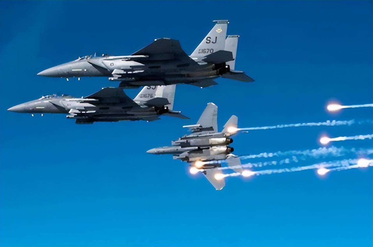 ���й���ս�����������ĳɱ�����ʹս�������������ı�ѡ��