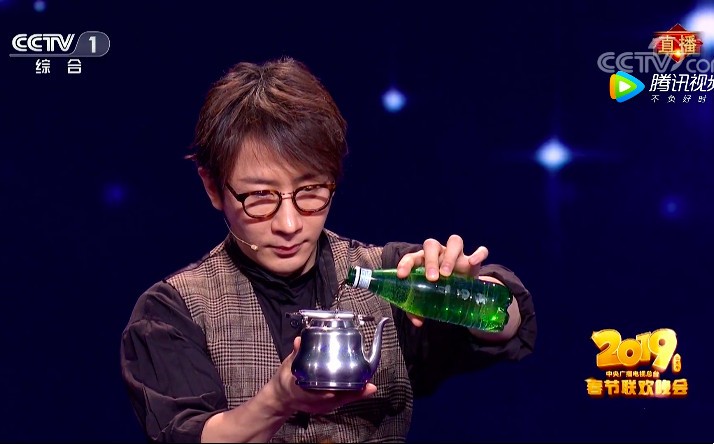 “魔术师”刘谦，从一夜爆红到消失，被时代抛弃还是安于现状？