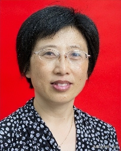 帅素容（女），四川农业大学教授、博导，猪育种专家