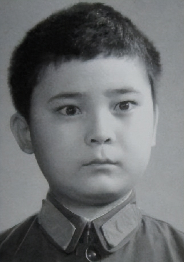 “潘冬子”祝新运：12岁走红，娶化妆师为妻，如今60岁了