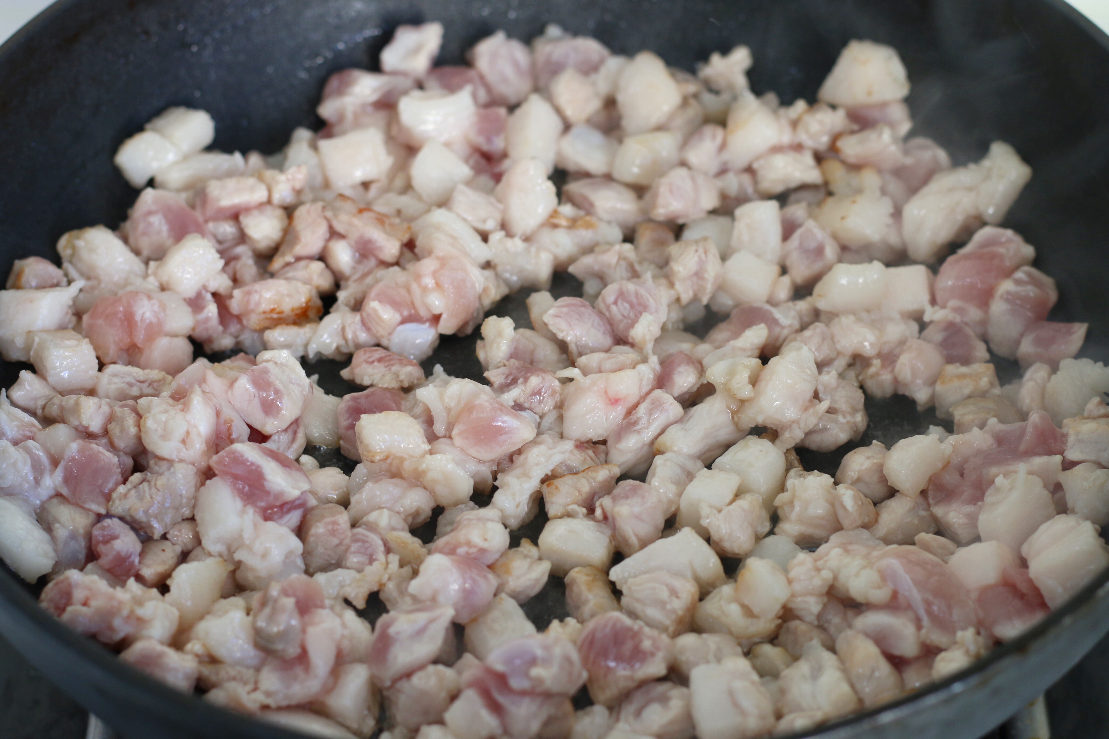 醬肉包,醬肉包子餡的做法