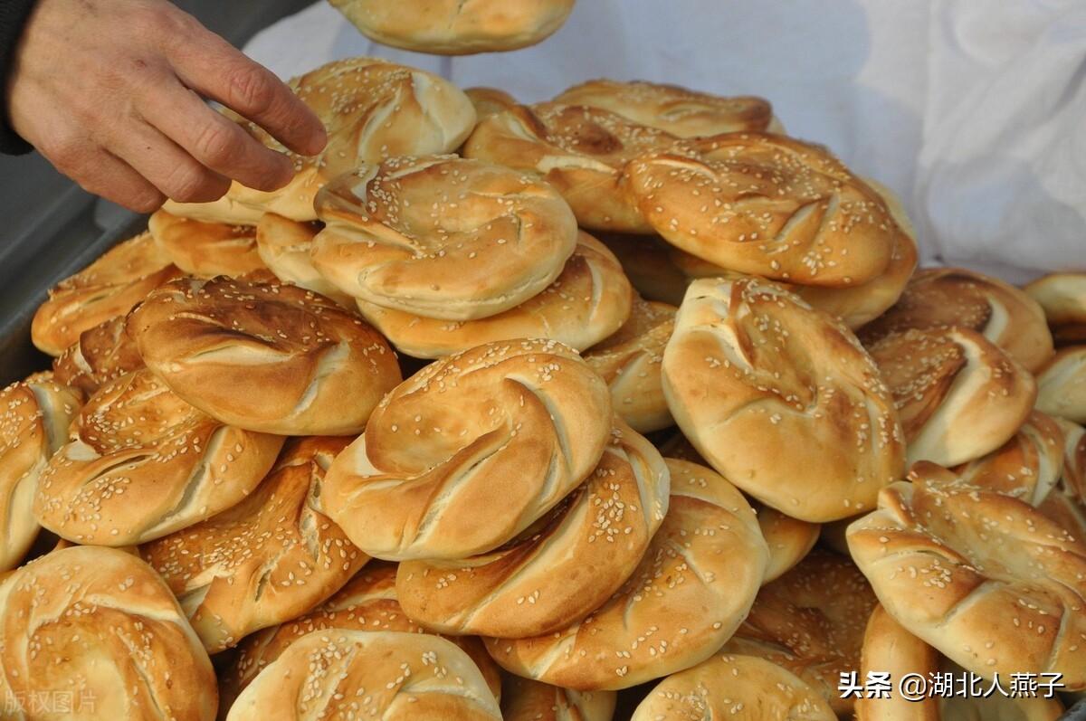 山东最出名的12道小吃，特色山东味，香咸酥脆，你都吃过几道呢？