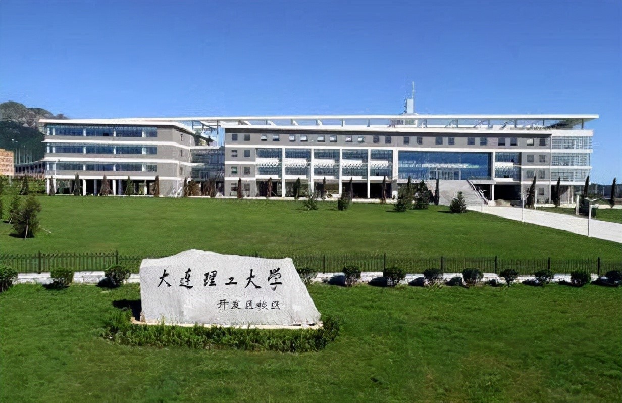 保研985，上岸世界名校！东北惊现“神奇”寝室：2届学霸竟住在同一间宿舍！