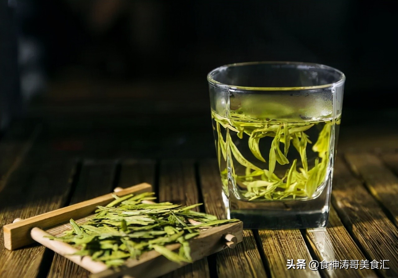 我國(guó)10大名茶，黑白綠紅烏龍普洱全面分析，你喝過(guò)最好喝的是哪種