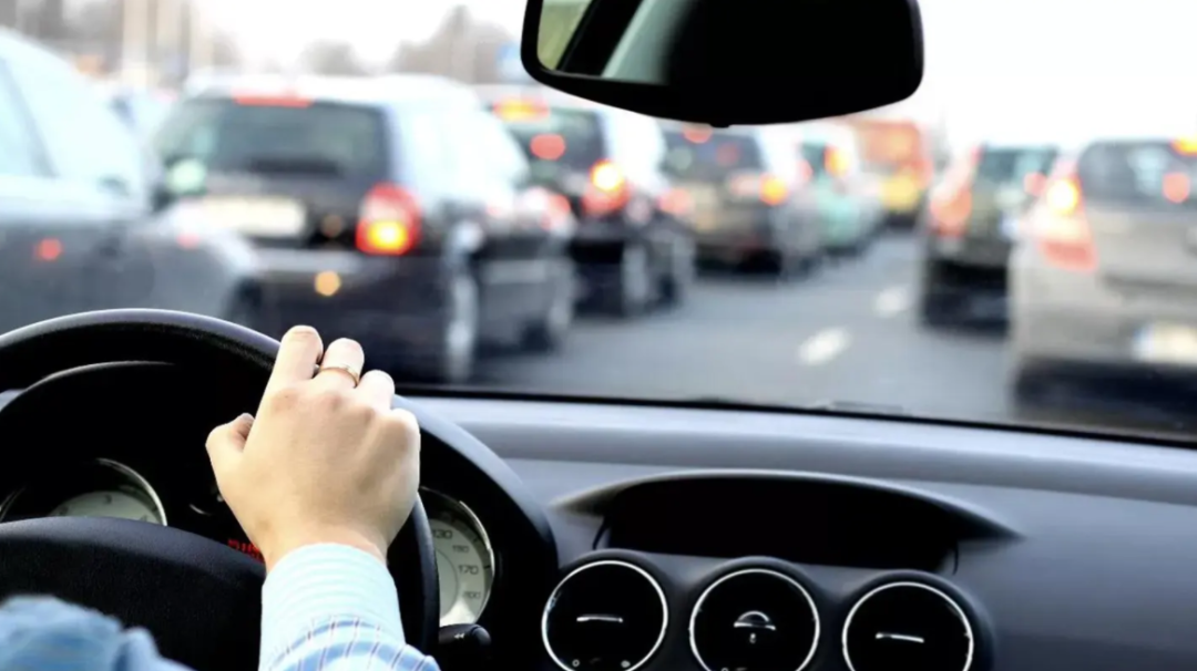 自动驾驶没那么坏，它或许能挽救行人和骑行者的生命