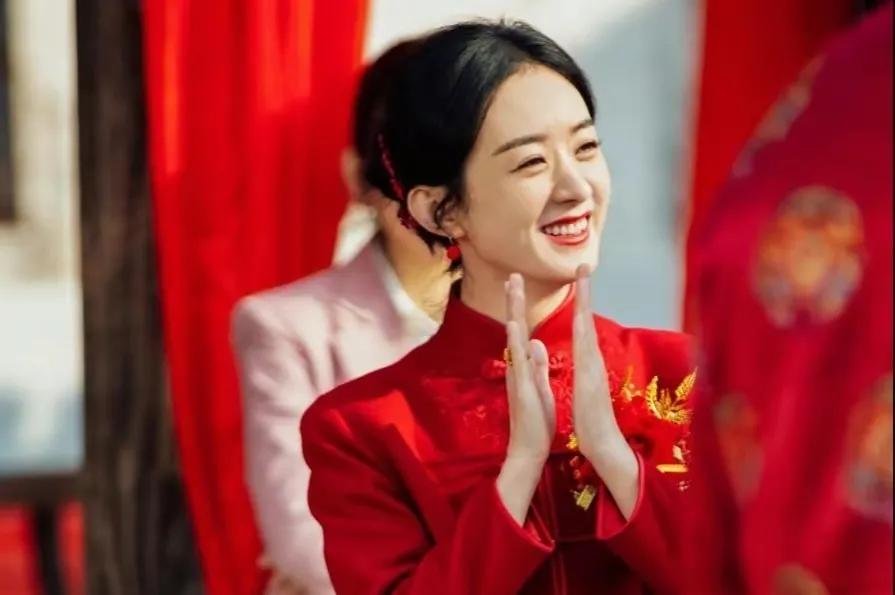 幸福到万家：赵丽颖那些年的红衣造型，你最喜欢哪一个？