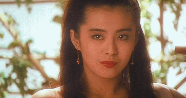 鞠婧祎又来造福美妆界了！素人撞脸刘亦菲，气质却差了十万八千里