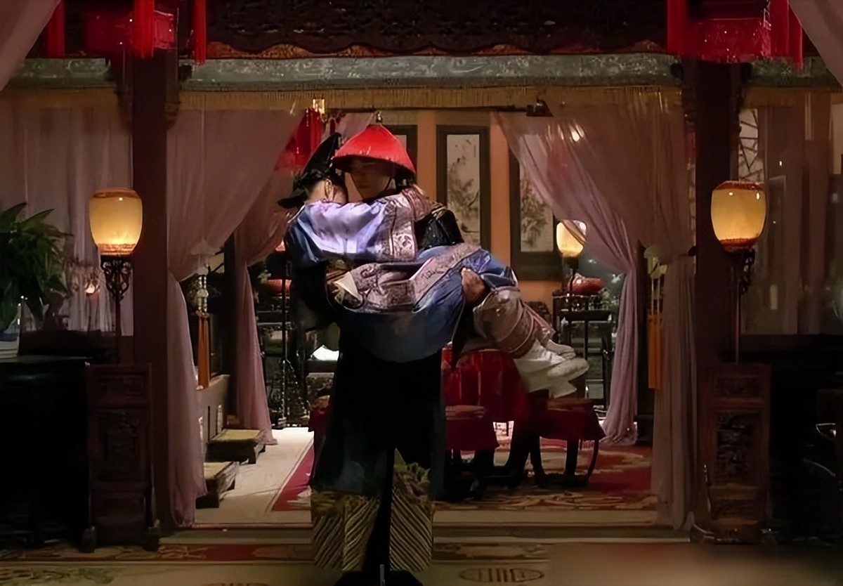 甄嬛传：终于明白，为啥沈眉庄温实初风雨夜晚，太后明知却没去管