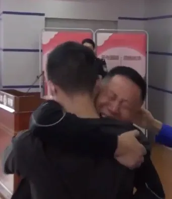 寻子14年,孩子最终却选择了“养父母”