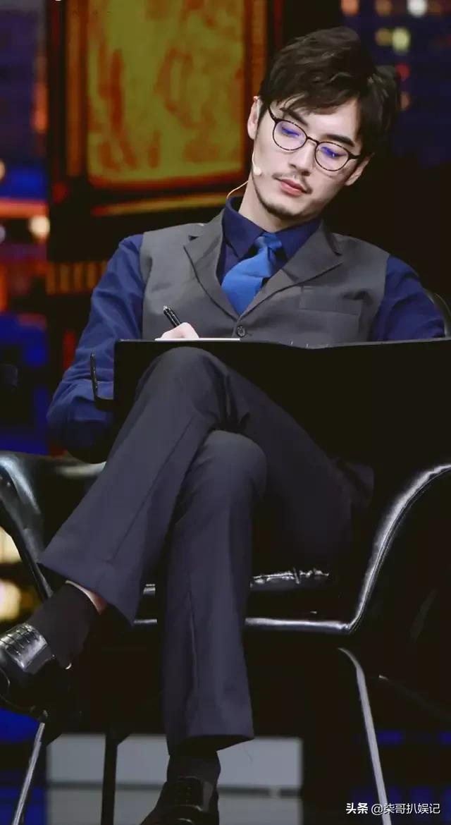 长相耐看的男星，只服这7位！初见其貌不扬，再见如同“换脸”