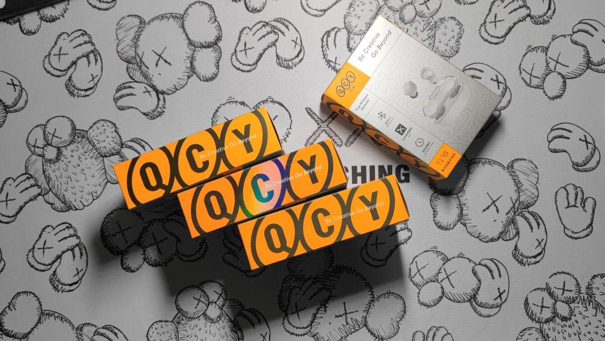 QCY T17S：颜值、配置全新升级，你还有其他选择？