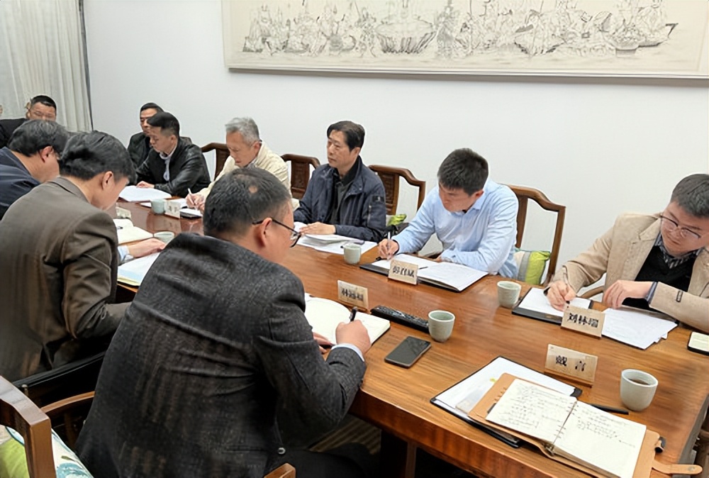 宁晋县投资环境座谈会在北京举行