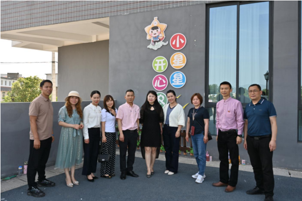 “心与心行 劳动有我”|新兴中学附小开展五一劳动周实践活动