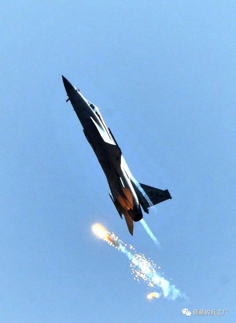 巴基斯坦2022国庆阅兵参与装备全解析，中国造先进武器成为主力