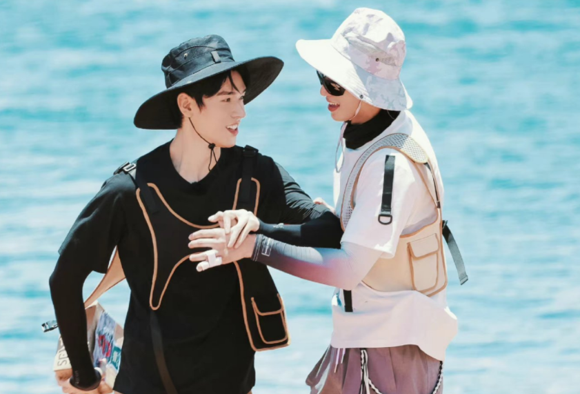 《极限挑战8》定档，官博只说时间不提嘉宾，路透却暴露了阵容