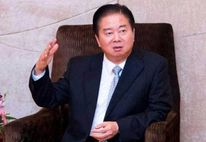 林龙安：为赚钱给弟弟治病，29岁去创业，如今身价百亿捐款达2亿