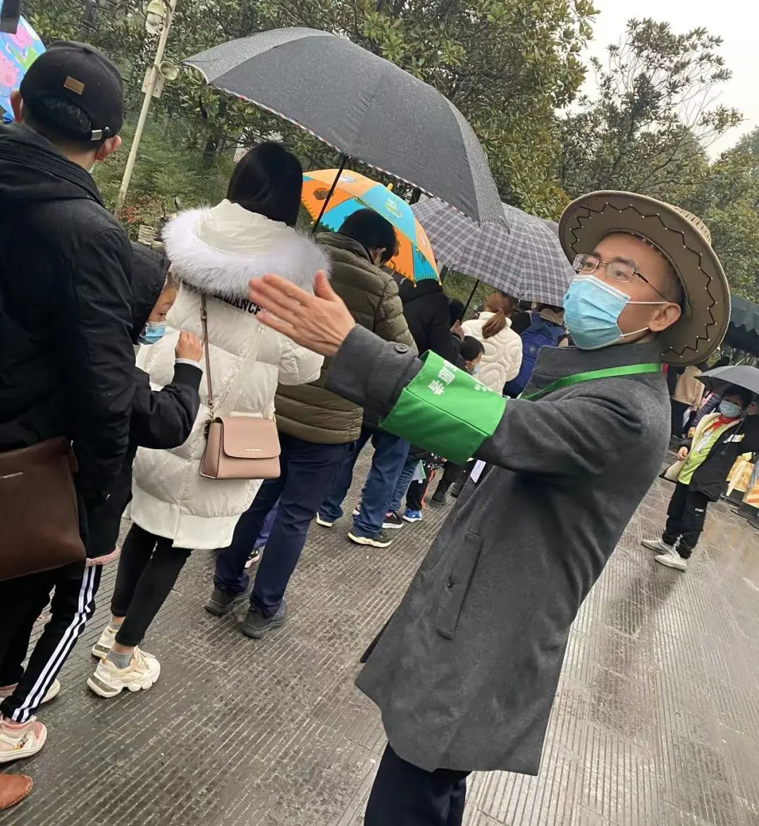 今天，你“苗”了吗？直击南湖小学新冠疫苗接种现场
