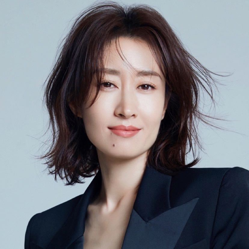 千娇百媚一颗痣，娱乐圈8位“痣美人”，谁最有味道？