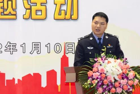 【你的平安我的节日】广西河池:以“警”之名致敬我们的节日