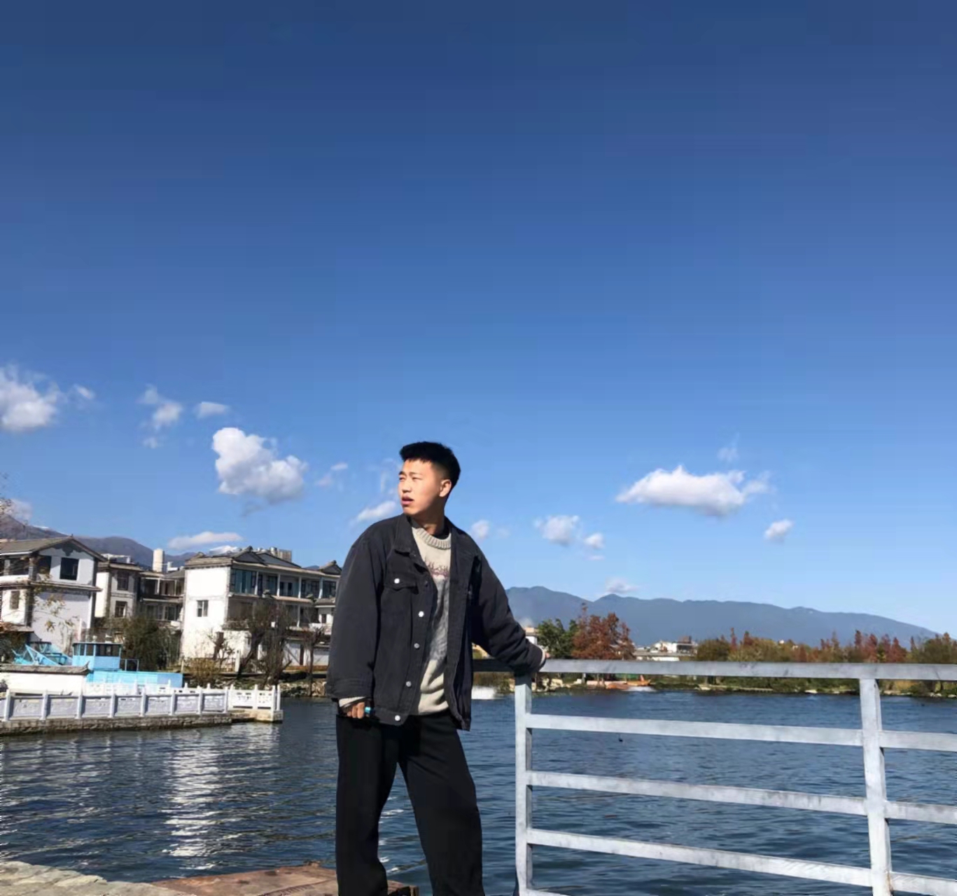 百万粉网红被曝劈腿多人！遭控诉骗钱骗感情，疑曝酒店照混乱不堪