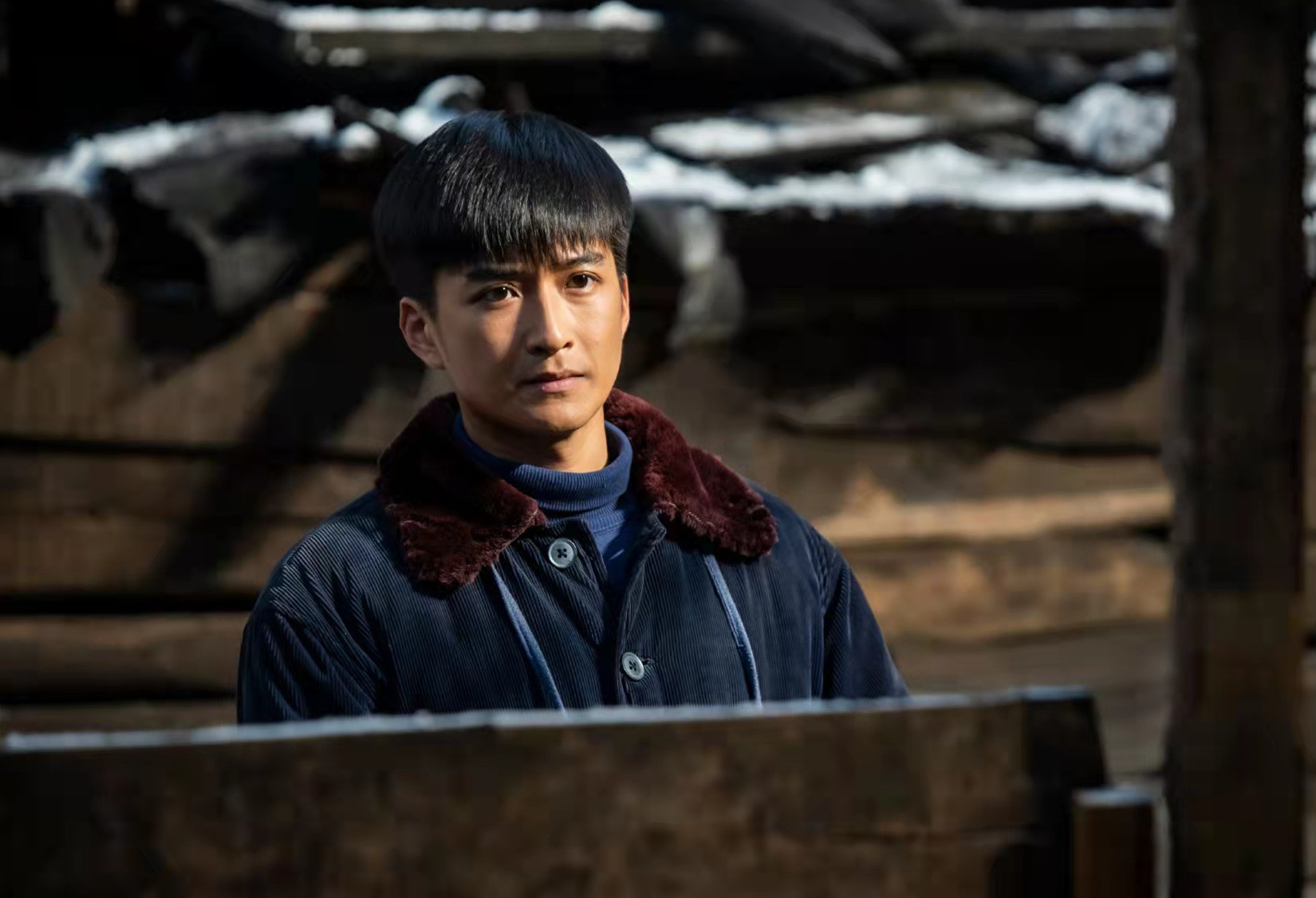 《人世间》三兄妹少年演员背景揭密，少年秉昆还演过装台、山水情