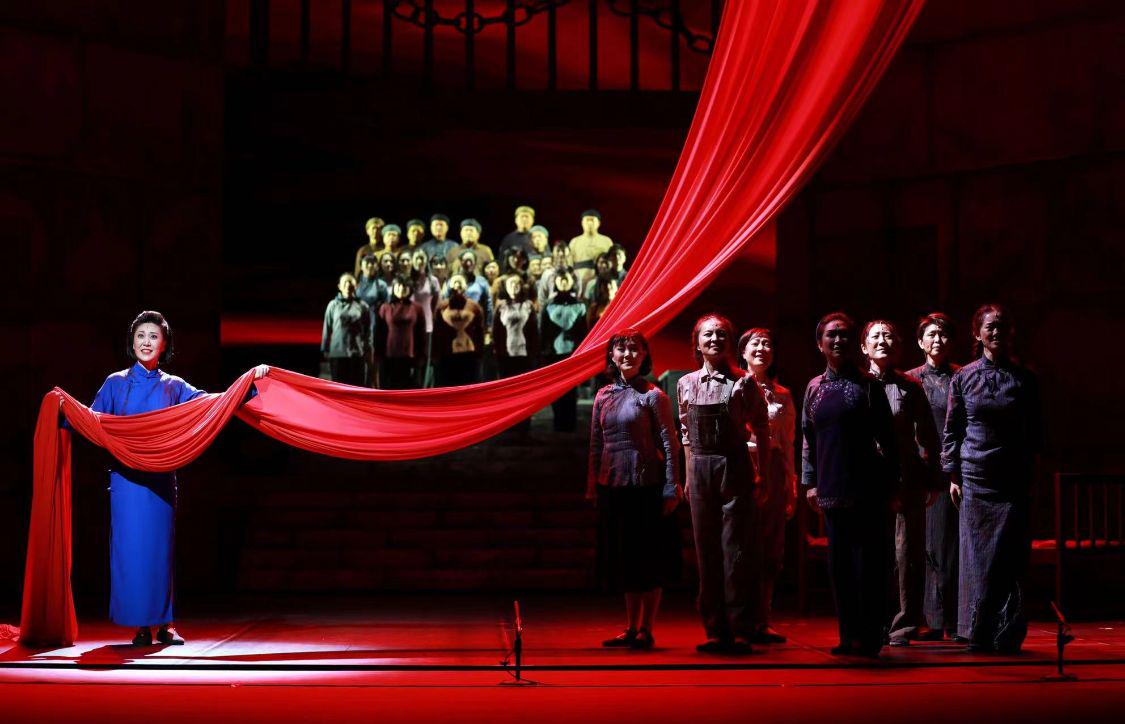 “第五代江姐”歌唱家伊泓远主演歌剧《江姐》在国家大剧院上演