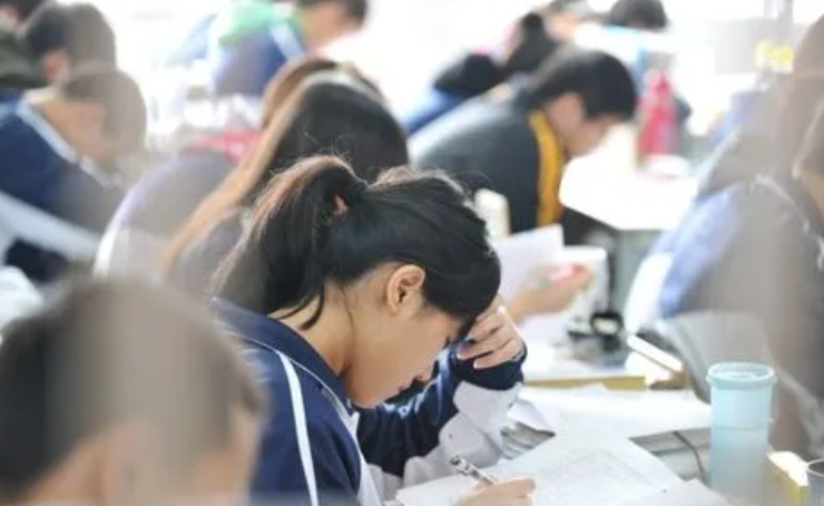 2022年高考时间确定，会因居家而推迟吗？“新高考”同学要注意