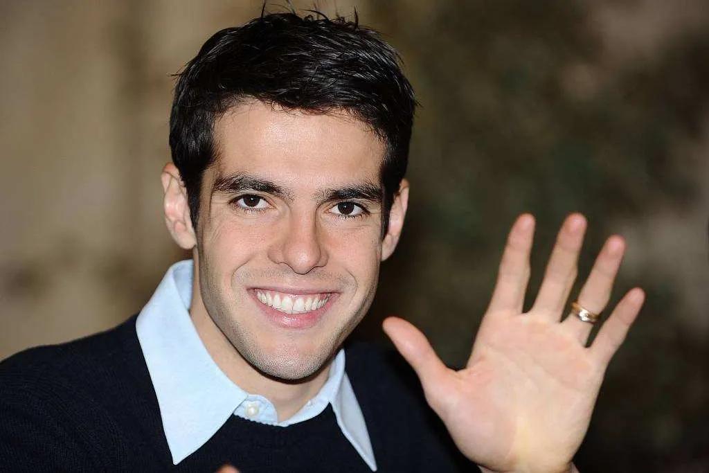 二十七,天剑星"上帝之子"卡卡〖巴西