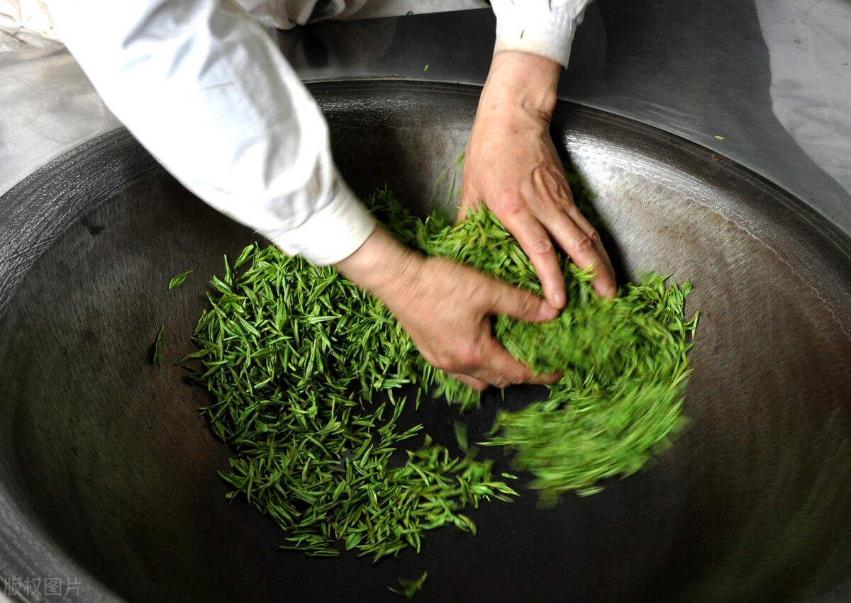 绿茶、白茶、黄茶、黑茶、青茶、红茶，中国6大茶类这下全看懂了